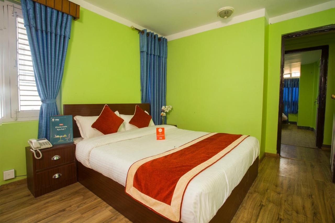 Oyo 146 Somewhere Hotel & Resturant กาฐมาณฑุ ภายนอก รูปภาพ