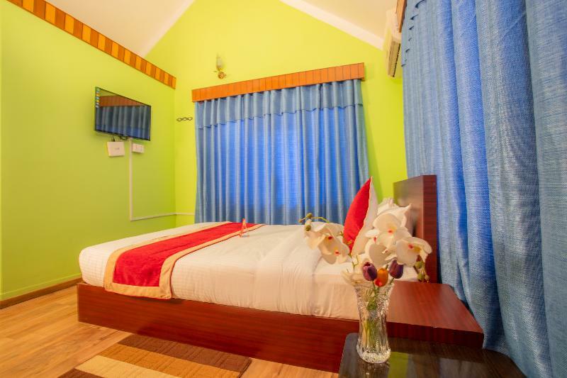 Oyo 146 Somewhere Hotel & Resturant กาฐมาณฑุ ภายนอก รูปภาพ