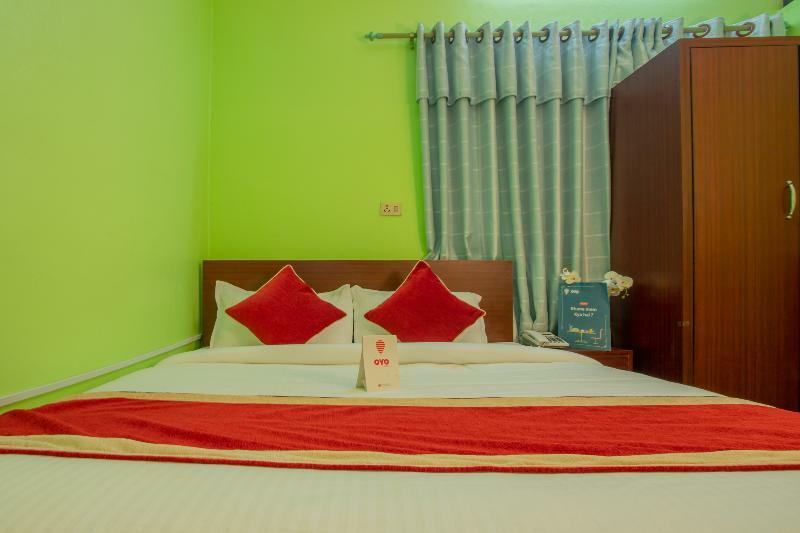 Oyo 146 Somewhere Hotel & Resturant กาฐมาณฑุ ภายนอก รูปภาพ