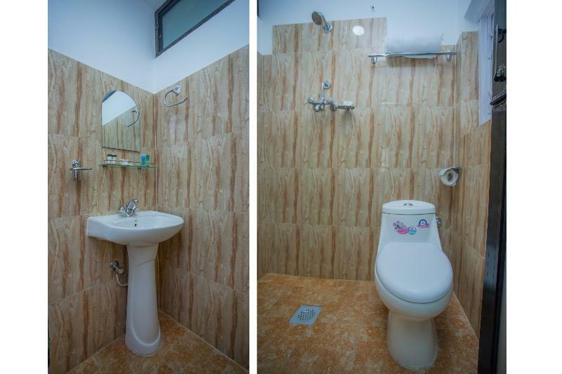 Oyo 146 Somewhere Hotel & Resturant กาฐมาณฑุ ภายนอก รูปภาพ